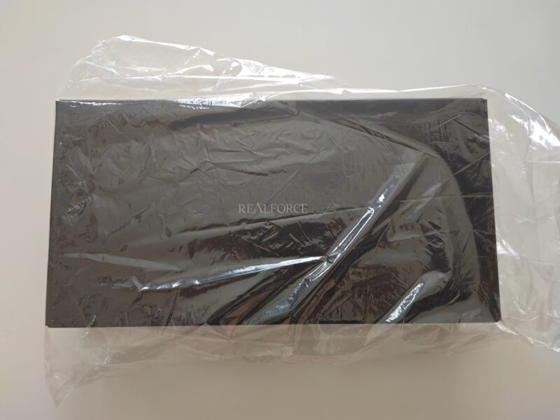 REALFORCE_RC1外箱