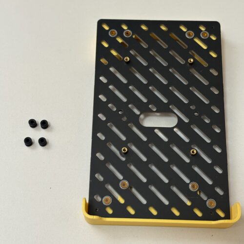 dotpad20テンキー｜STEP 7　ボトムプレートにガスケットを取り付